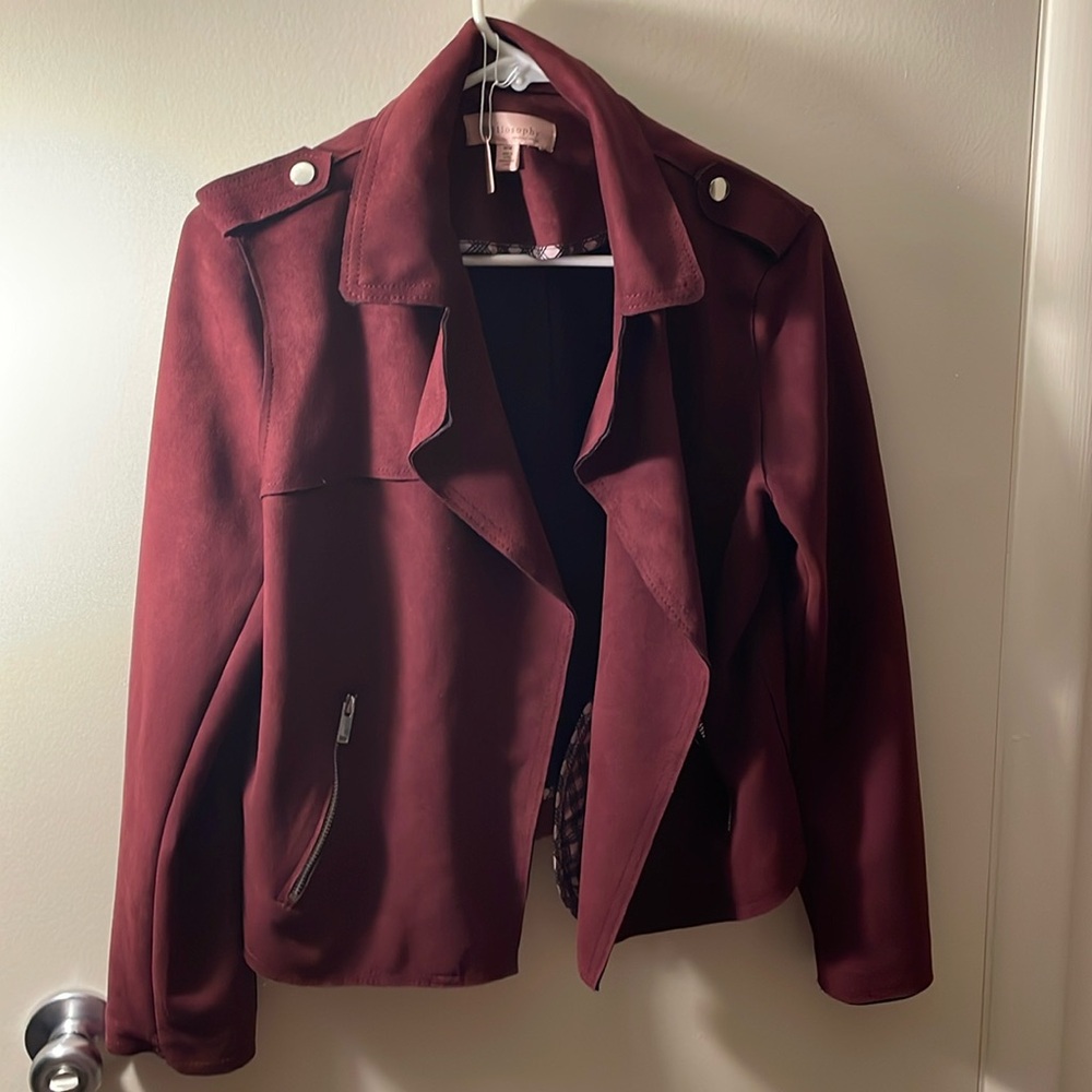 EUC PHILOSOPHY maroon faux leather jacket sz.m 12p
